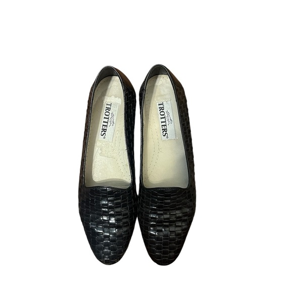 Trotters Shoes - Trotters Black Classic Flats Comfortable Everyday Wear